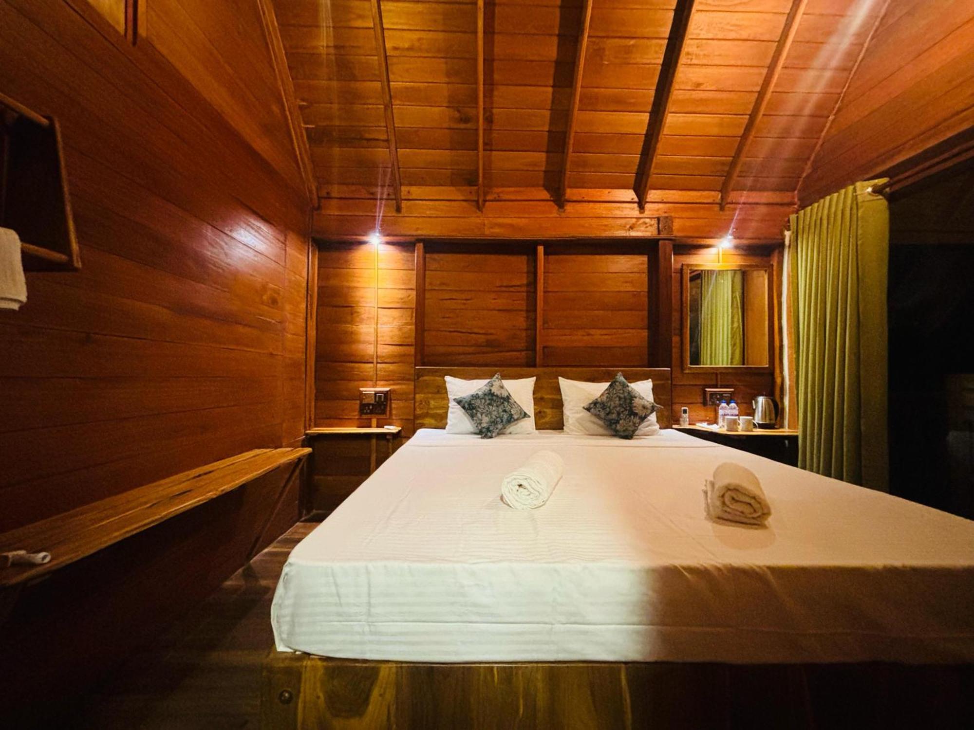 Woodholic Homestay Sigiriya Exteriör bild