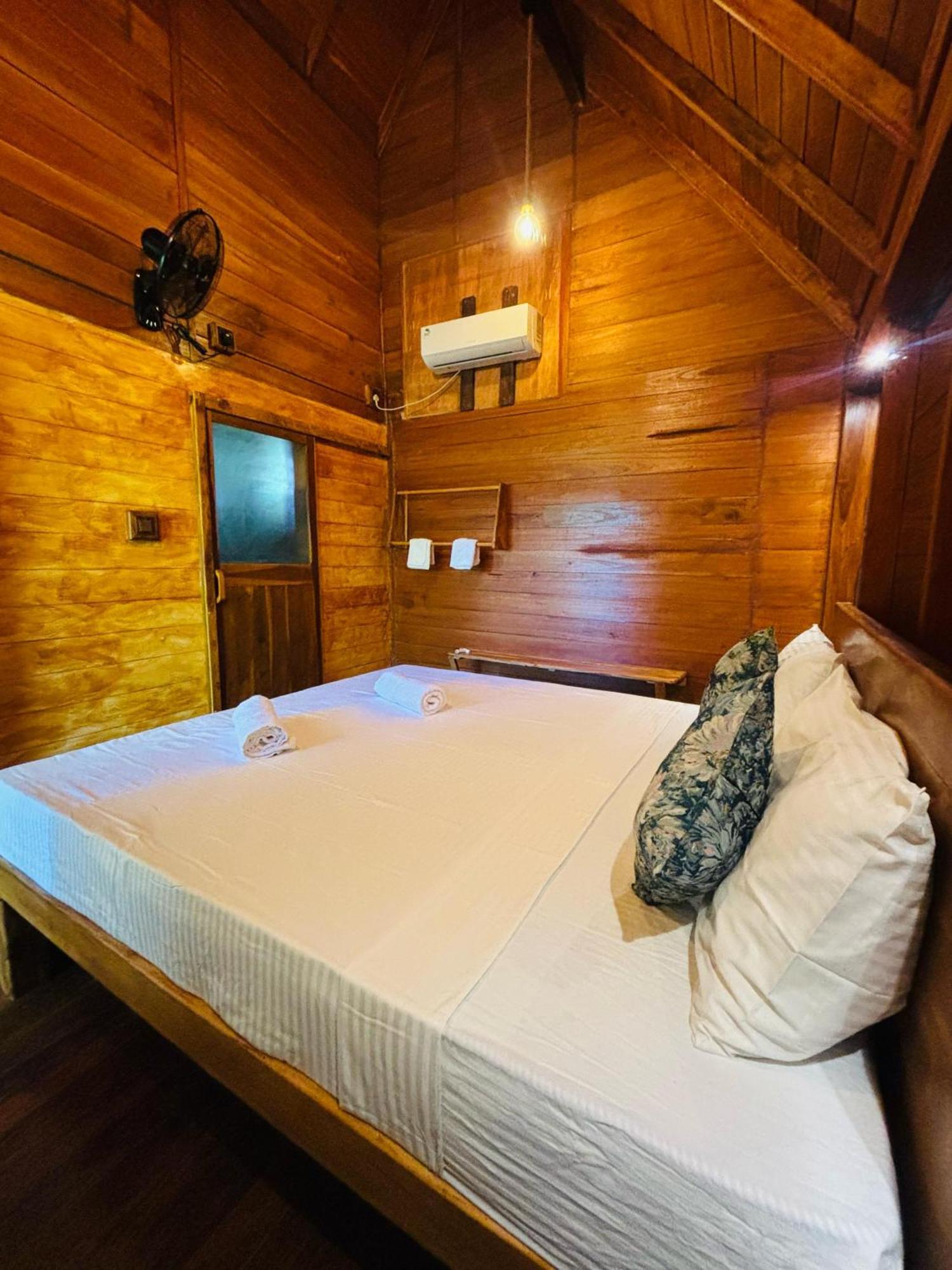 Woodholic Homestay Sigiriya Exteriör bild